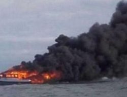 Kapal KM Hentri Kebakaran, 25 ABK Belum Ditemukan