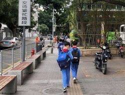 China Mengesahkan Undang-undang Untuk Mengurangi Tekanan PR Pada Siswa
