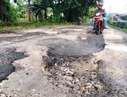 Dinas PUPR Provinsi Maluku Diminta Perbaiki Jalan di Saparua