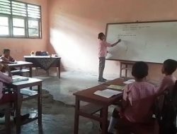Kondisi SD Sumeith Pasinaru Sangat Memprihatinkan