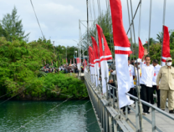 Presiden Jokowi Resmikan Jembatan Gantung Wear Fair di Kabupaten Maluku Tenggara