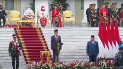 Presiden Jokowi Pimpin Upacara Peringatan HUT ke-77 TNI