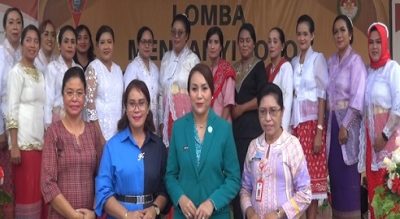 DWP Kota Ambon Gelar Lomba Menyanyi Solo 1 DWP Kota Ambon Gelar Lomba Menyanyi Solo