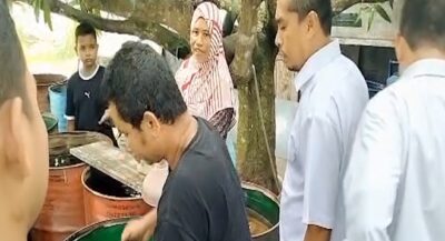 Disperindag Maluku Tengah Sidak Pangkalan Mitan dan Pasang Papan Harga