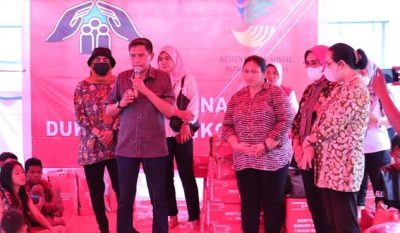 Pemkot Ambon Salurkan Bantuan Dari Kemensos Untuk Korban Kebakaran
