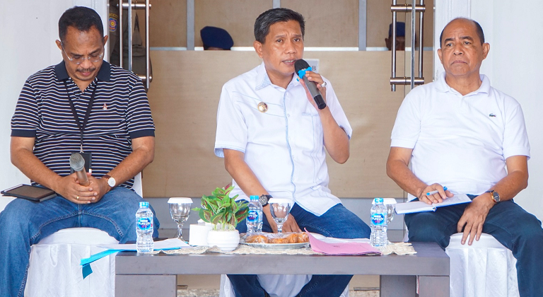 Bodewin: Negeri Miliki Raja Definitif Tergantung Proses Adat 1 Bodewin: Negeri Miliki Raja Definitif Tergantung Proses Adat