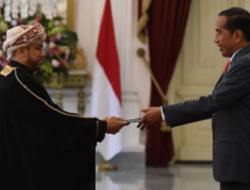 Presiden Jokowi Terima Surat Kepercayaan Duta Besar LBBP 11 Negara Sahabat