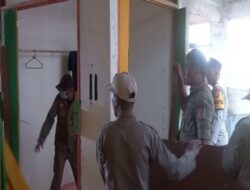 Sebanyak 93 Lapak di Pasar Gotong Royong Dibongkar