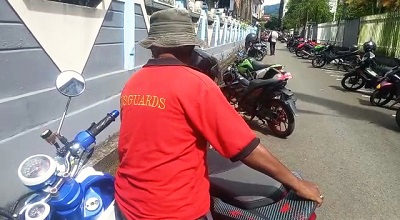 Jukir Keluhkan Kenaikan Setoran Parkir
