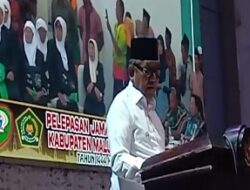 Bupati Maluku Tenggara Lepas 68 Calon Jemaah Haji