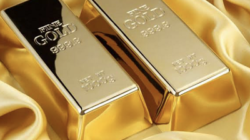 Harga Emas Antam turun Rp 1.000 menjadi Rp1.061.000 per gram