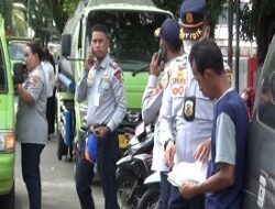 Sweeping Dishub dan Satlantas Polresta Kota Ambon Pastikan Kendaraan Layak Operasi