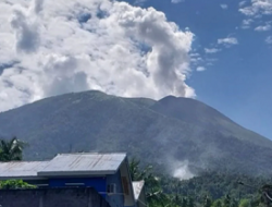 Gunung Gamalama Catat 14 Kali Gempa Vulkanik