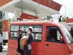 Pertamina Diam, APMS Saparua Terus Jual BBM Secara Manual