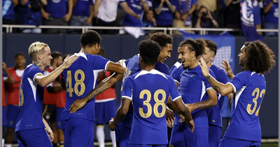 Chelsea Menang 4-3 atas Manchester United 1 Para pemain Chelsea