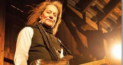 Mantan Gitaris Ozzy Osbourne, Jake E. Lee, Tertembak di Las Vegas 1 Foto gitaris Jake E. Lee