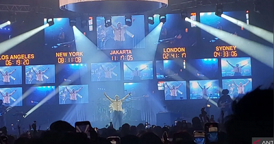 Konser LANY