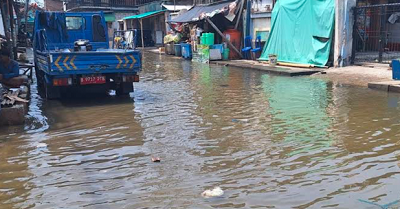 Ilustrasi banjir rob