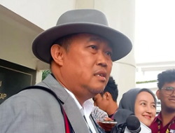 Boyamin Saiman Laporkan Dugaan Korupsi Penerbitan Sertifikat di Laut Tangerang ke Kejagung