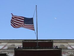 Kepala Divisi Makanan BPOM AS Mundur Usai Dikabarkan Cekcok dengan Trump-Menkes