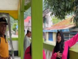 Polsek Leksula Gaungkan Kebersamaan Lewat Jumat Bersih di Tempat Ibadah