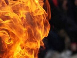 Kebakaran Rumah di Bekasi: Ibu dan Anak Tewas, Mertua Luka Bakar