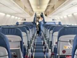 Penumpang Southwest Airlines Telanjang dan Buang Air Besar di Kursi
