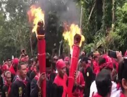 Merah Pattimura Membara di Saparua: Obor Perjuangan Dinyalakan
