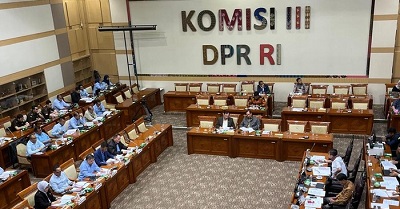 kejagung rapat bersama komisi III dpr