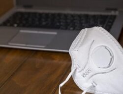 Ilmuwan Ciptakan Masker yang Bisa Deteksi Gagal Ginjal Lewat Bau Mulut