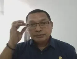 Komisi II DPRD Ambon Dukung Larangan Pungutan Uang Seragam Siswa