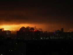 Rusia Kembali Serang Ibu Kota Ukraina, 6 Orang Tewas-Puluhan Luka