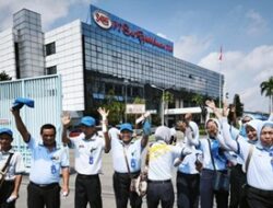 Ngeri! 4 Sektor Industri Dihantui PHK Massal