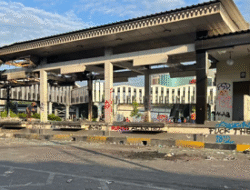 Tujuh Halte Transjakarta Dibakar Saat Demo Ricuh di Jakarta