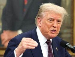 Gencatan Senjata, Trump Tunda Tarif Tinggi ke China hingga November