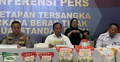 konferensi pers kasus beras oplosan