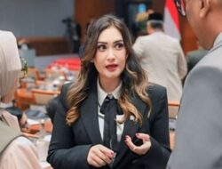 Reaksi Nafa Urbach Usai Dikritik Curhat Macet dan Bicara Tunjangan Rumah Dewan