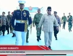 Prabowo Hadiri Upacara Gelar Pasukan dan Kehormatan Militer di Batujajar
