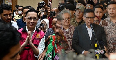 Babak Baru Nasib Tom Lembong dan Hasto Usai Dapat Abolisi-Amnesti 1 tom dan hasto