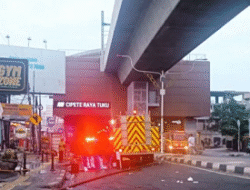 Jalan Fatmawati Dekat Stasiun MRT Cipete Masih Ditutup Usai Kebakaran Ruko