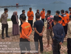 Tim Gabungan Kerahkan Penyelam Cari Nelayan Hilang di Danau Maninjau