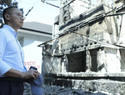 Eddy Soeparno Tinjau Wisma MPR yang Dibakar saat Demo Massa