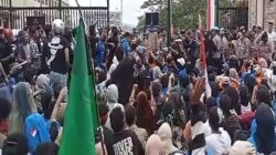 demo maluku2