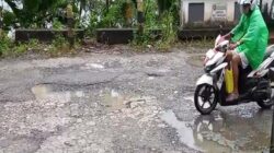jalan rusak