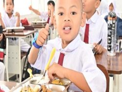 Komisi II DPRD Ambon Minta Evaluasi Program MBG