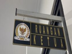 Ambruknya Jembatan Wai Besi VI, Diduga Akibat Truk Muatan Sawit