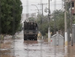 Korban Banjir dan Longsor di Meksiko Naik Jadi 44 Orang