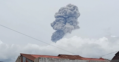 Gunung Marapi Kembali Meletus, Semburkan Abu Vulkanik Setinggi 1,5 Kilometer