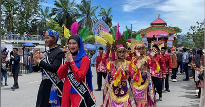 38 Provinsi Meriahkan Pawai Taaruf STQH Nasional di Kendari