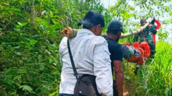 Mayat Perempuan Tanpa Identitas Ditemukan Mengambang di Sungai Citarum
